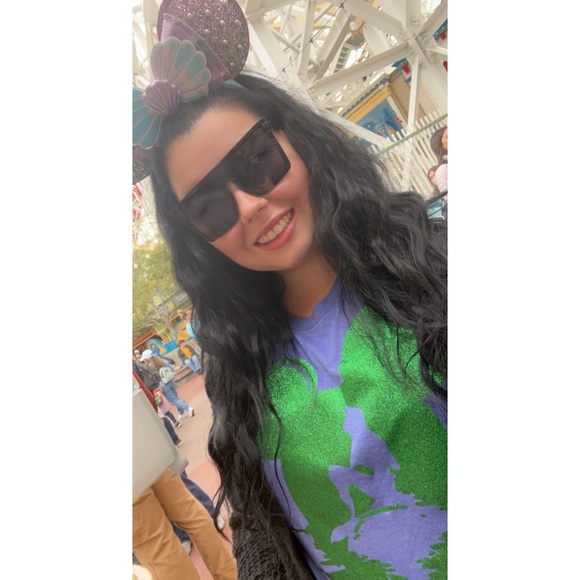 Meet your Posher, Taylor! - Picture 8 of 9